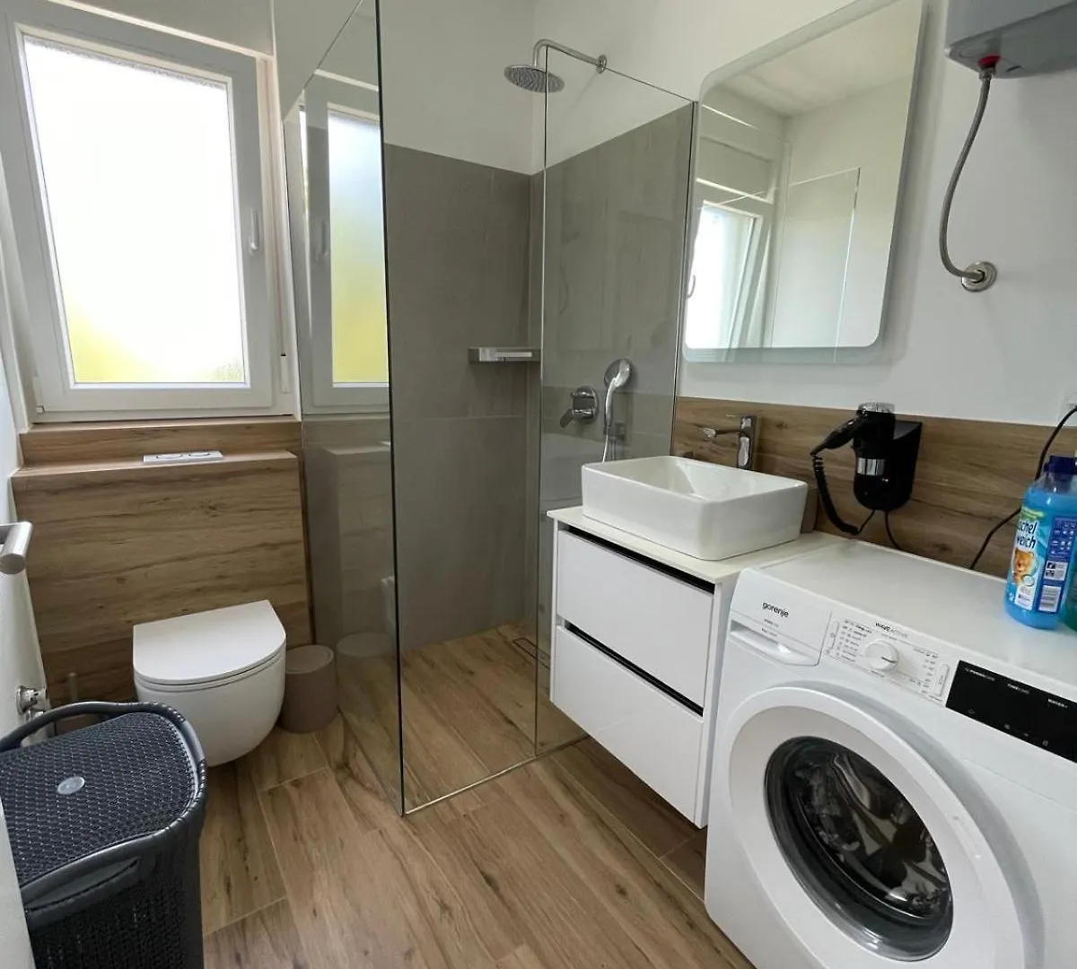 Aquavista 2 Apartment Nin